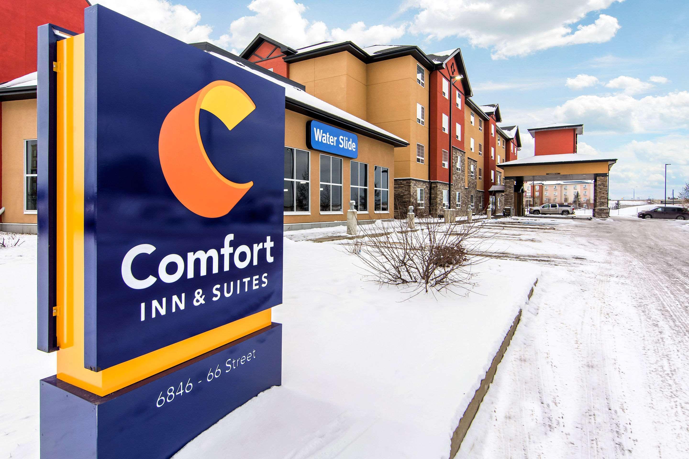 Comfort Inn & Suites Red Deer Esterno foto
