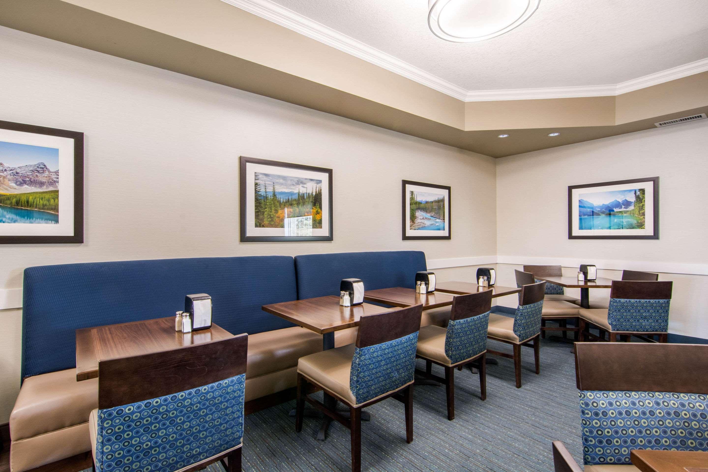 Comfort Inn & Suites Red Deer Esterno foto