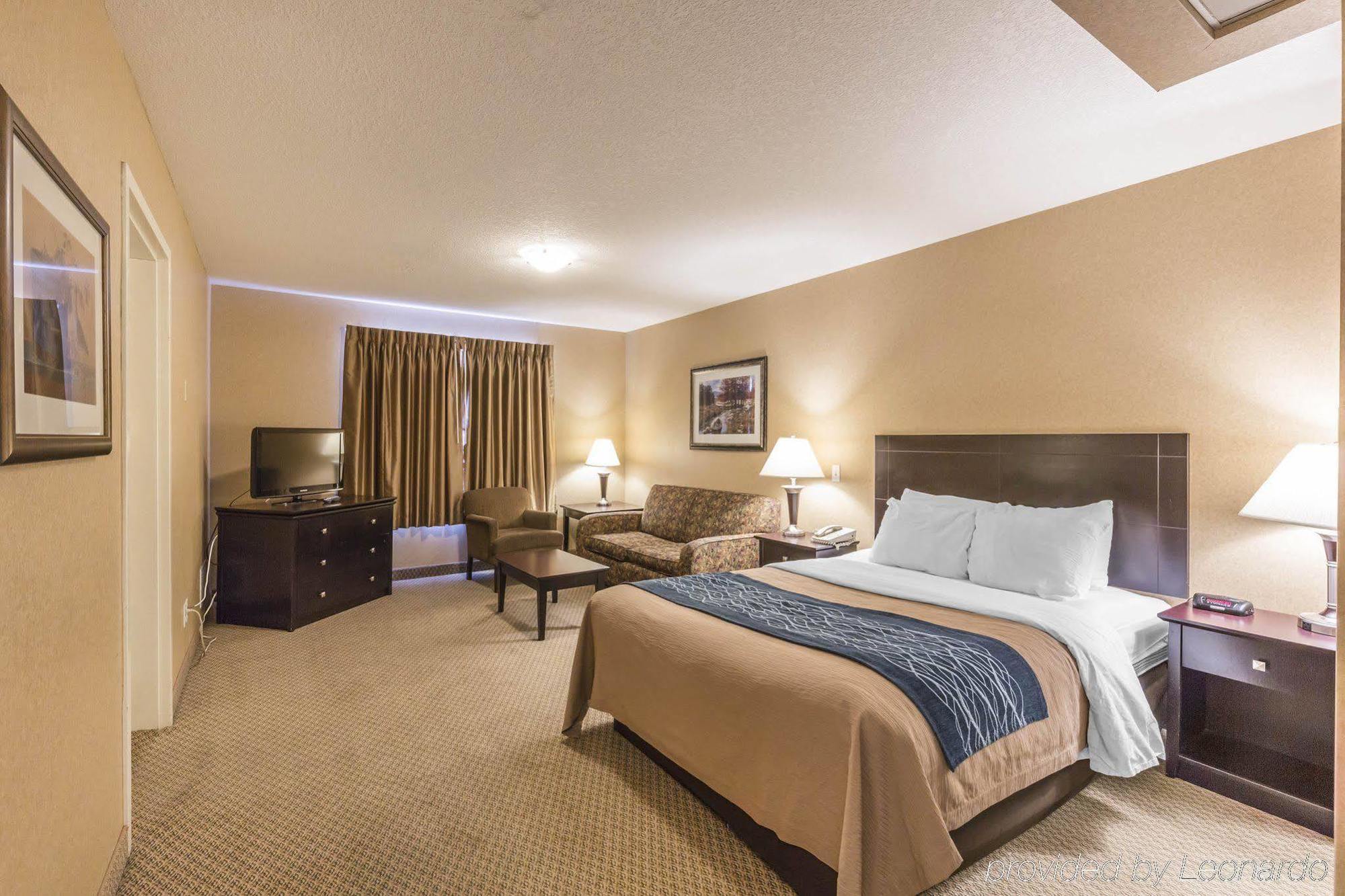 Comfort Inn & Suites Red Deer Esterno foto