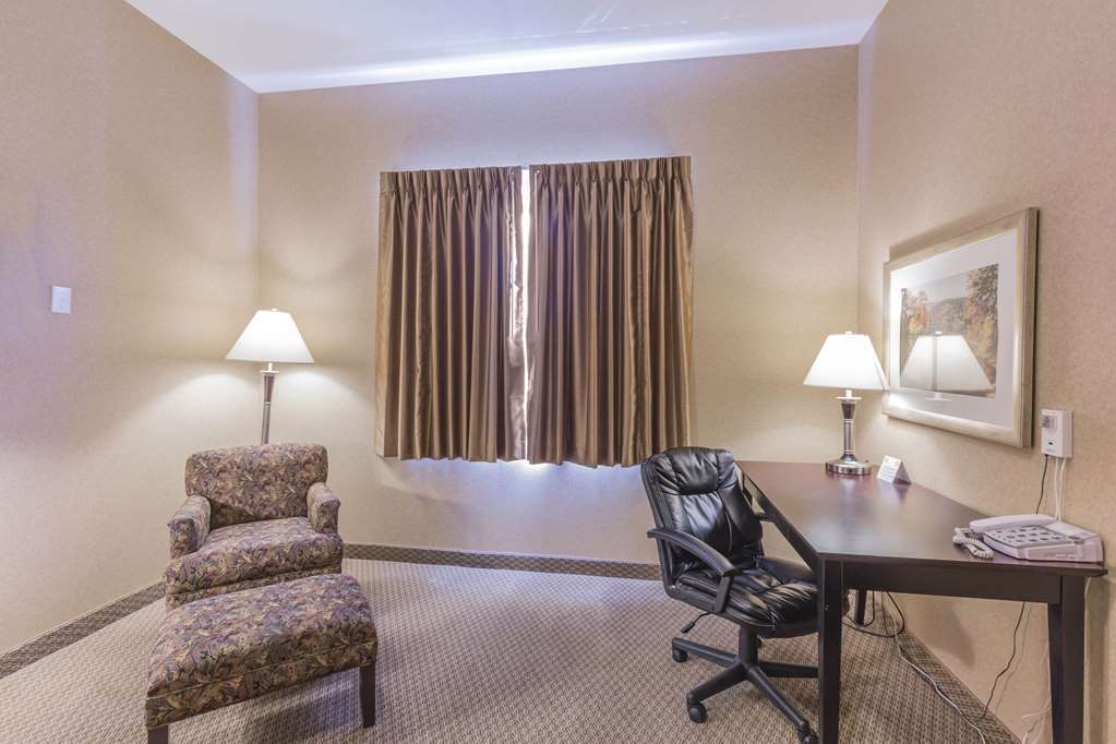 Comfort Inn & Suites Red Deer Camera foto