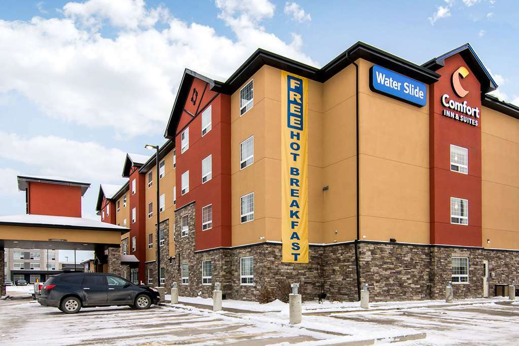 Comfort Inn & Suites Red Deer Esterno foto
